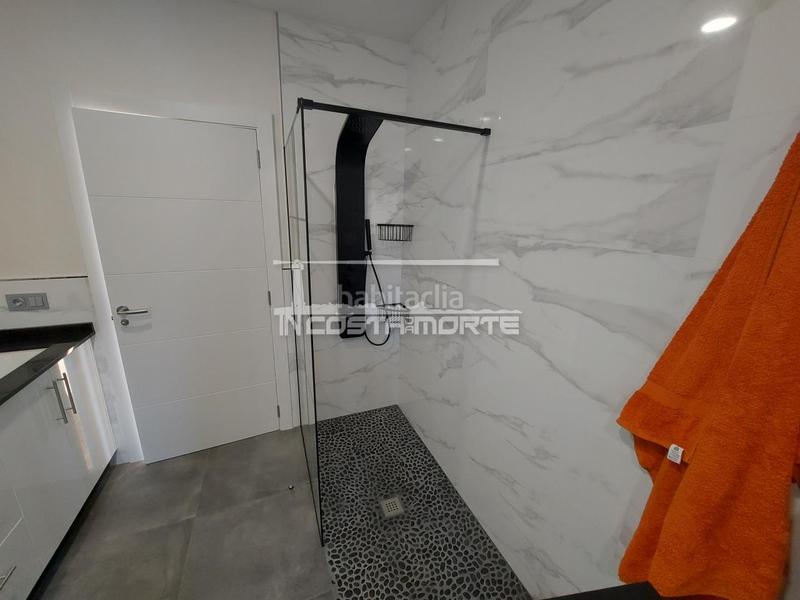 Foto 4b7b9e64-77ee-497d-87e5-aaace4f92fa8. Xalet amb calefacció aparcament piscina a Carnota