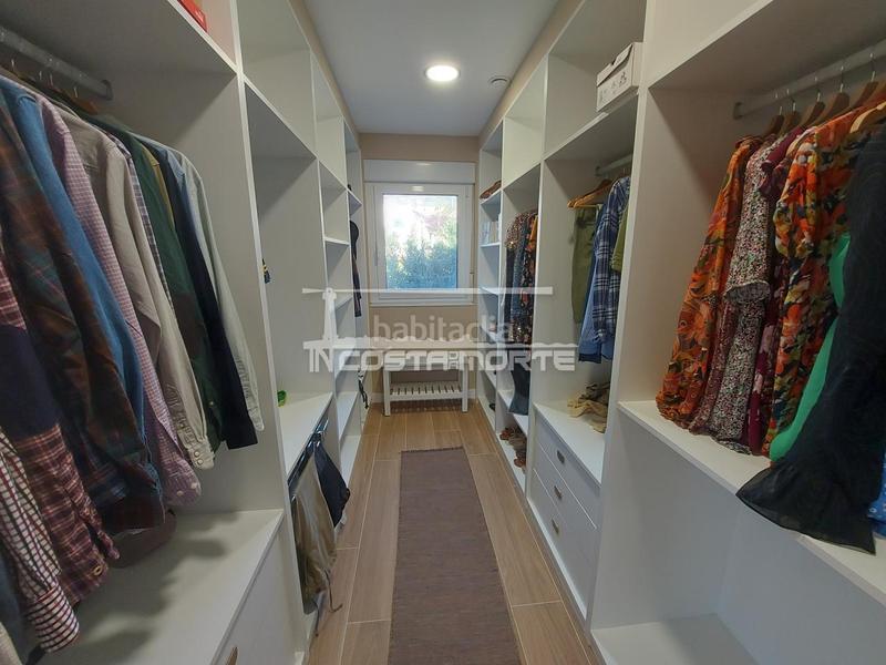 Foto 55fadd05-ac70-4384-9878-f9251eba8f27. Xalet amb calefacció aparcament piscina a Carnota