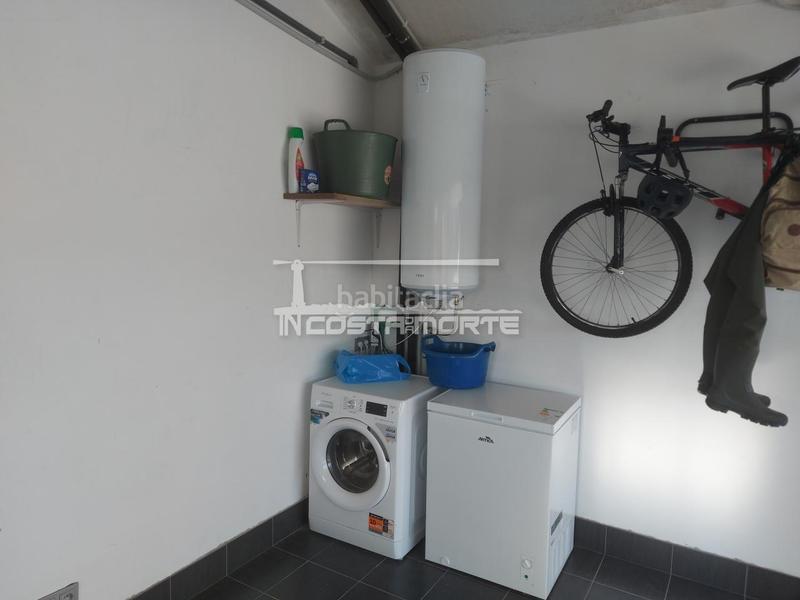 Foto 9ac8d6cf-6d13-4507-a8ce-416d440e9ffd. Xalet amb calefacció aparcament piscina a Carnota