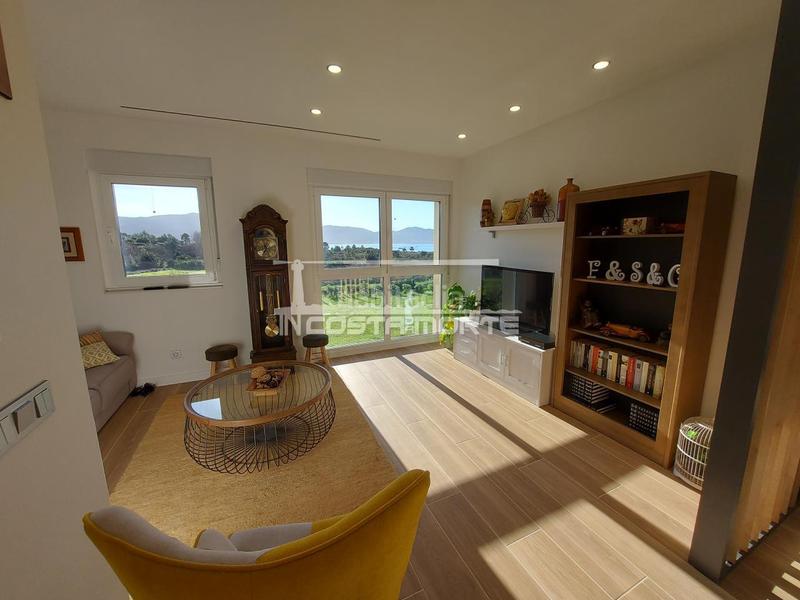 Foto cff2c43a-d886-4dd6-ad68-a416439fb1eb. Xalet amb calefacció aparcament piscina a Carnota