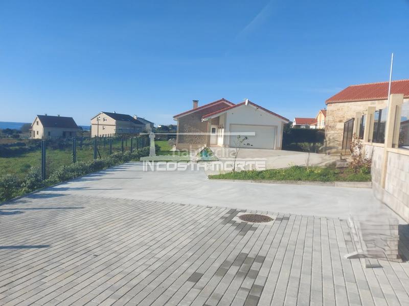 Foto fdd86ed5-79d1-42c0-be51-016736551456. Xalet amb calefacció aparcament piscina a Carnota