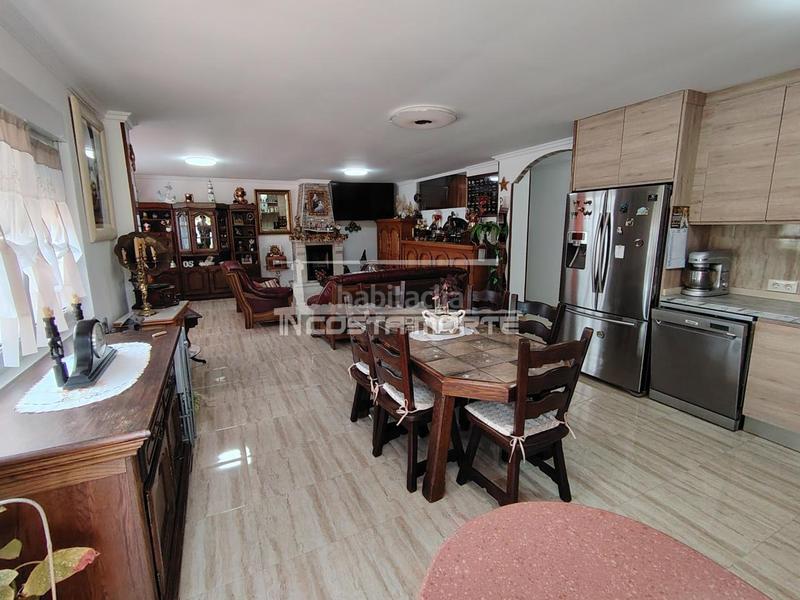 Foto 0a617856-3f09-4c62-83d4-883cce2567ca. Casa adossada amb calefacció aparcament a Fisterra