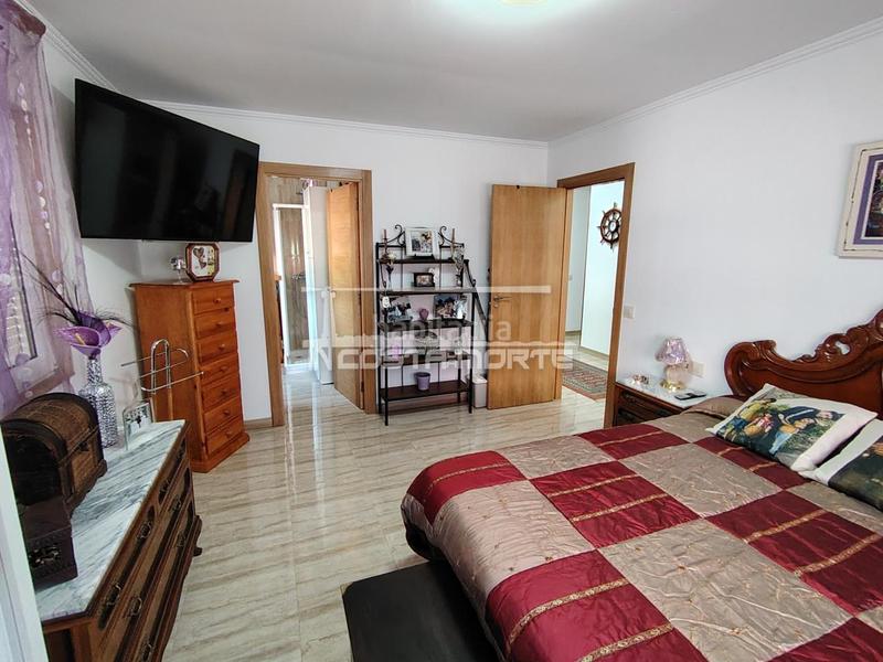 Foto 2f87eb9e-a067-4f23-849e-2e409a84e7a9. Casa adossada amb calefacció aparcament a Fisterra