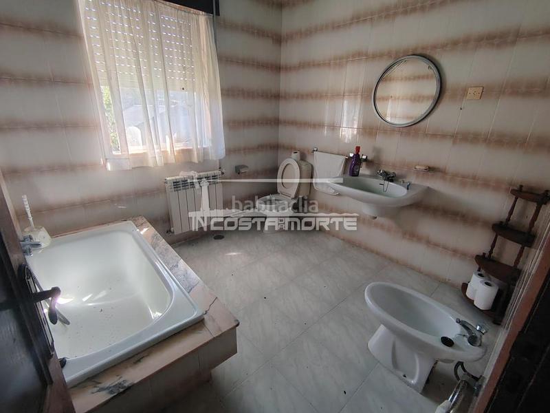 Foto 65d844b0-d227-4e5e-880e-c10ed068b7e2. Casa en Cee