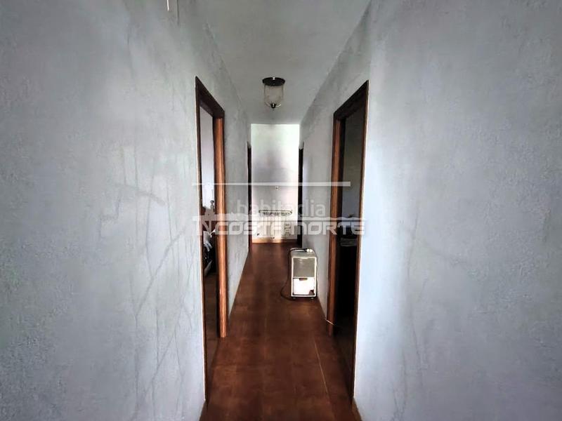 Foto 925efd84-aeb9-45d0-b7a2-e71dfa10af2d. Casa en Cee