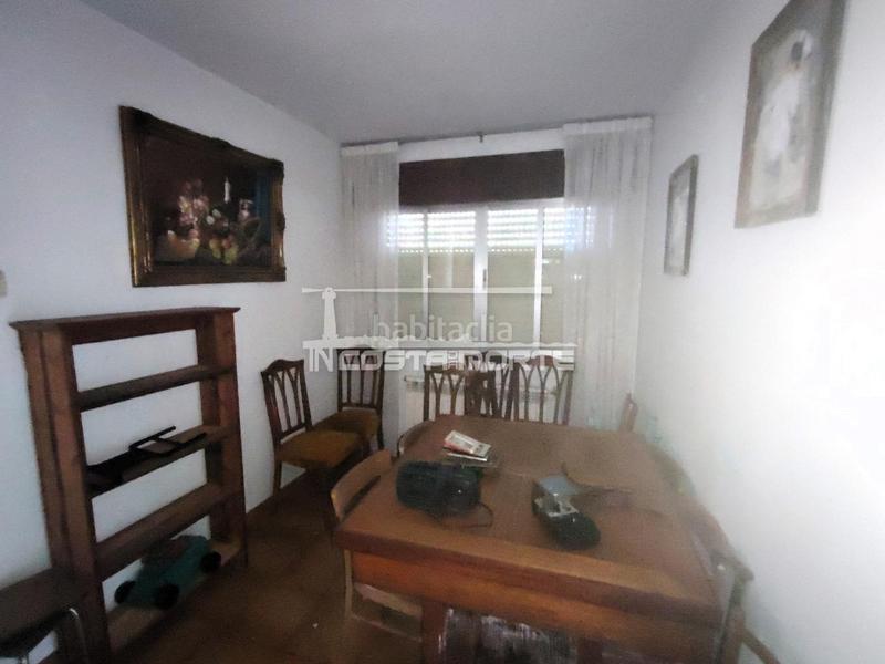 Foto cbc1f27c-f6d3-41d2-bec3-ab841ed61e5d. Casa en Cee