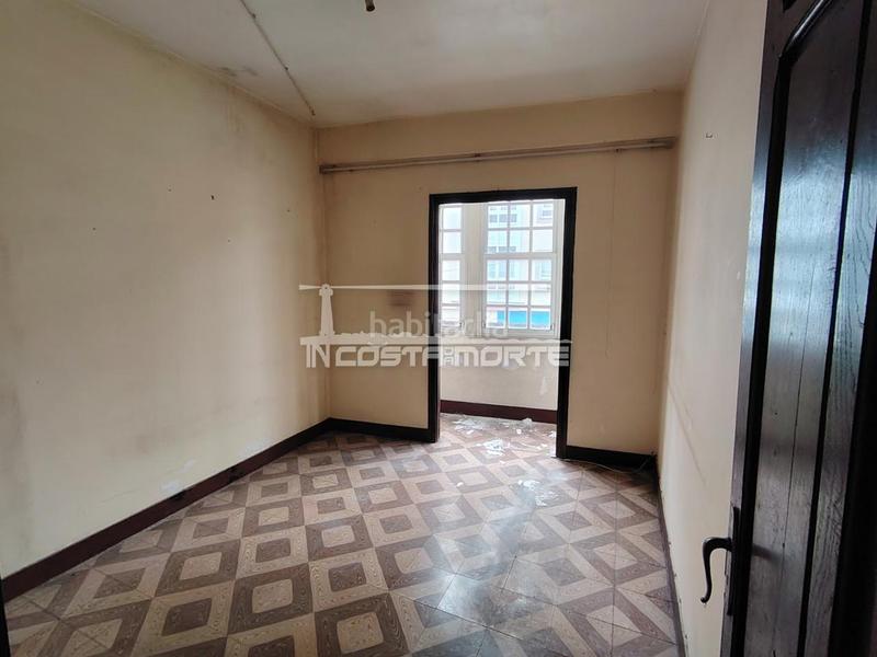 Foto 27829e5d-eb01-4fde-afef-f8798dd25b5e. Casa adosada en Cee