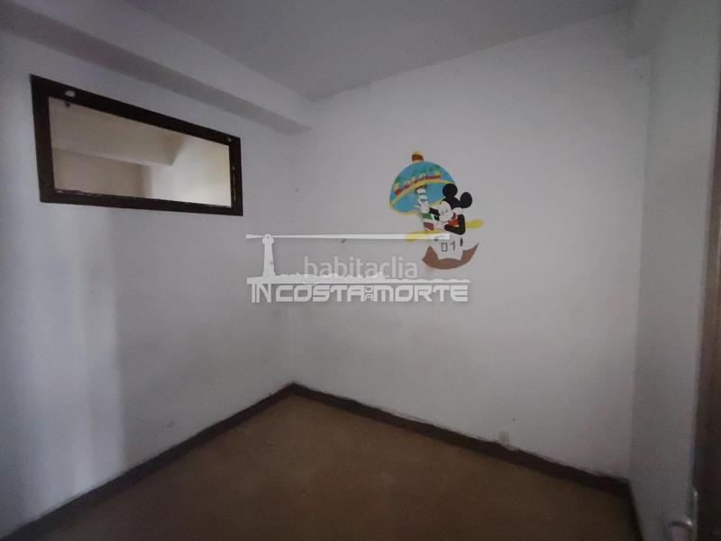 Foto a8213b00-907d-4e7c-a021-4a6a1f3b652d. Casa adosada en Cee