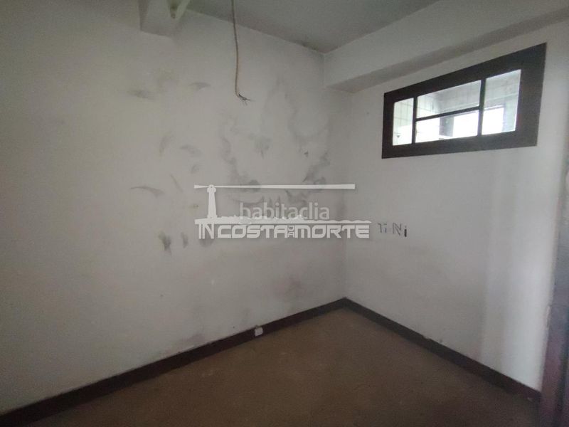 Foto a4597592-5ede-4fa3-a131-5b956ebd1b27. Casa adossada amb aparcament a Cee