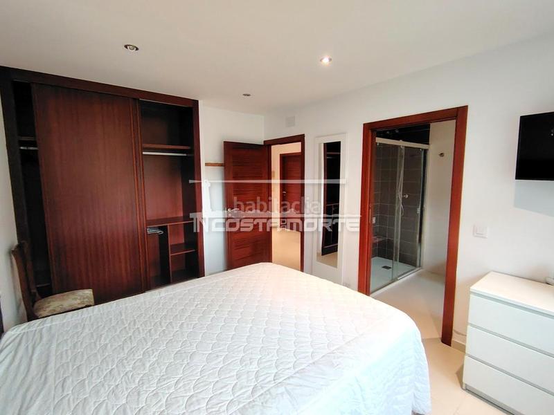 Foto 44c4c351-465f-4e16-8285-7e12182a6b38. Haus mit heizung parking in Cee