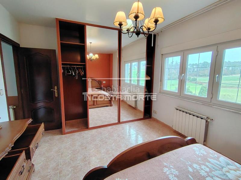 Foto 48f43a0c-b6c0-4aac-8fad-bcb3e0f3b122. Haus mit heizung parking in Cee