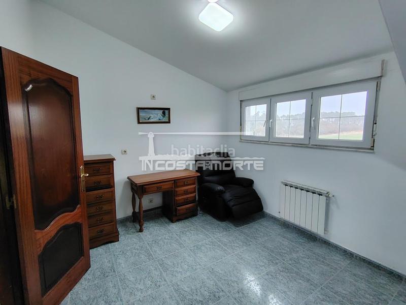 Foto 7b9c7576-baa9-40f2-b07a-a5788df68602. Haus mit heizung parking in Cee