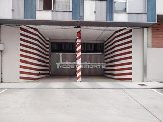 Miete Autoparkplatz in Cee