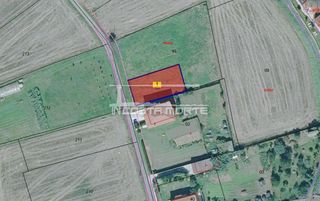 Terrain résidentiel à Cee