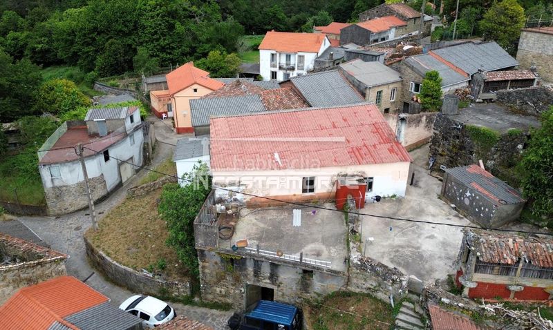 Foto 336cfd52-ecc2-49ad-bbc0-c635a6e1e790. Casa en Outes