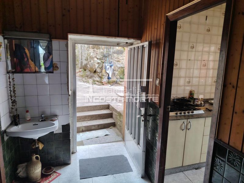 Foto 8d336f11-dff4-4b73-9c4d-b543feebb29f. Casa en Outes
