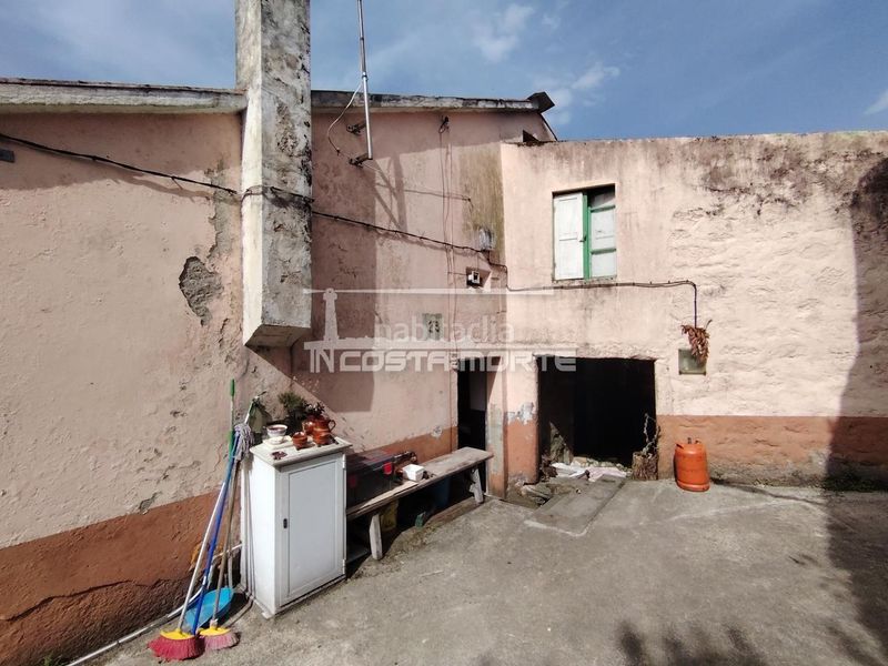 Foto e50ec99c-5ab0-4401-b358-9330e62cd479. Casa en Outes