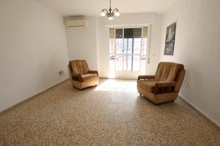 Appartement à Montijo. Piso para entrar a vivir, zona avenida del progreso