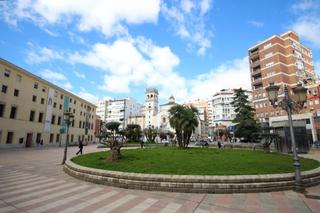 Aparcament cotxe a Casco Antiguo. Plaza de garaje en venta en calle san sisenando