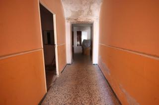 Casa  Calle almagro. Casa para reformar en buena zona de montijo