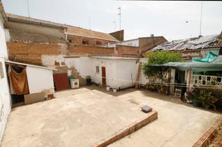 Casa en Montijo. Casa señorial en el centro de montijo