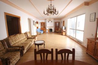 Maison à Montijo. Gran casa en barbaño