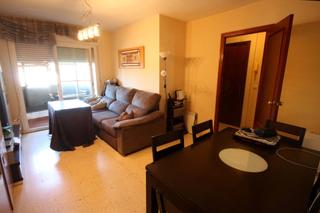 Piso  Calle de santo cristo de la paz. Piso próximo a ricardo carapeto