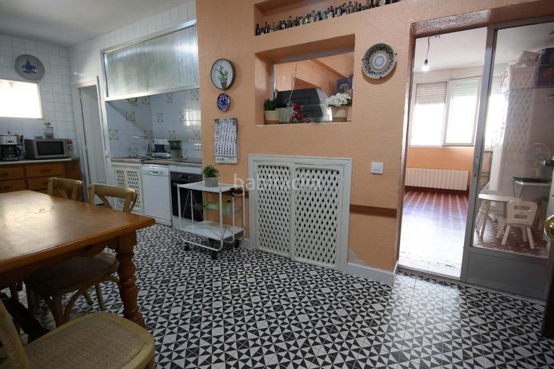 Foto 4c729aeb-a4ad-4c49-8371-29ff648d5830. Piso fabuloso piso en calle san isidro en Santa Marina Badajoz