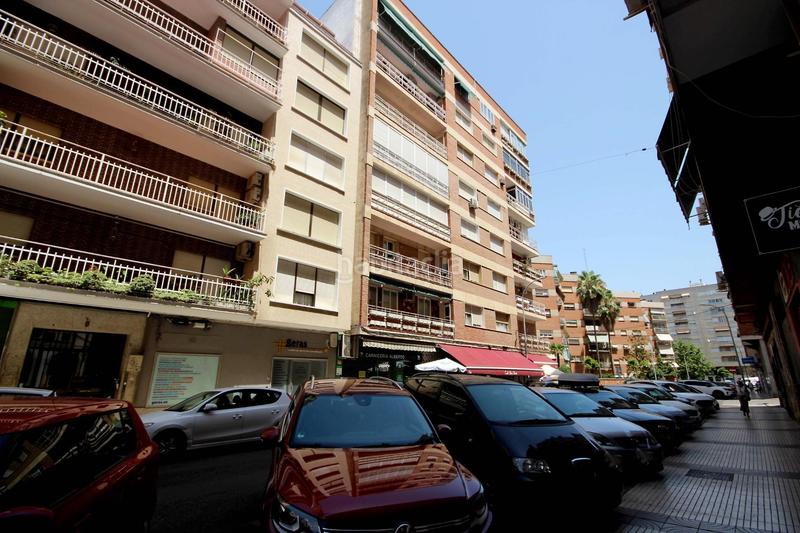 Foto 9df21b02-1024-42f3-a6f9-306c8a92747a. Piso fabuloso piso en calle san isidro en Santa Marina Badajoz