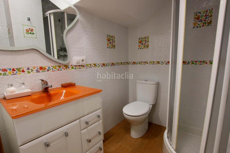 Foto 68bc3335-abee-4161-b014-f34c3c7b71cf. Casa amb aparcament a Valdelacalzada