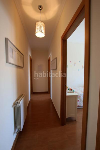 Foto 9fd0332a-8be4-4cff-86f5-3842b39a5e2a. Casa amb aparcament a Valdelacalzada