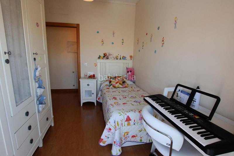 Foto b424c6c4-597b-4247-91c1-4b21b913e653. Casa amb aparcament a Valdelacalzada