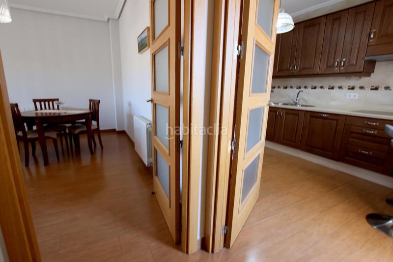 Foto b9dd0729-47f3-49a7-9abc-29a934e940e6. Casa amb aparcament a Valdelacalzada