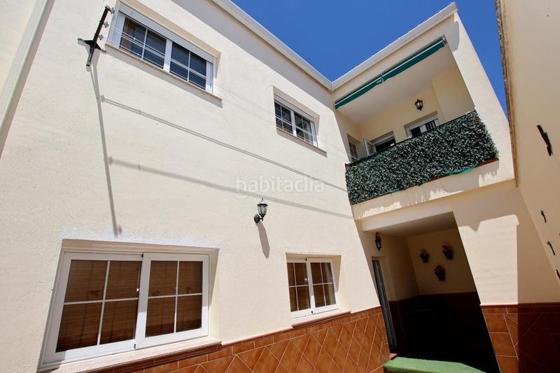 Foto c91a114d-2530-453c-ad14-b9c67e3791c2. Casa amb aparcament a Valdelacalzada