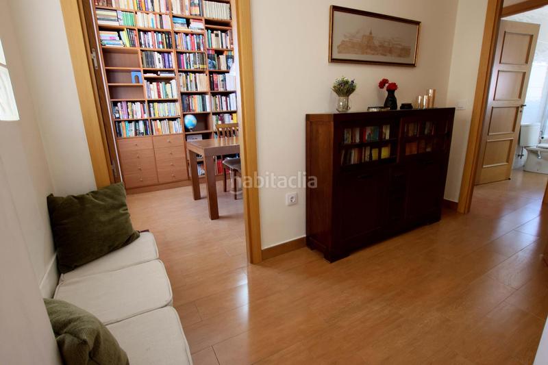 Foto e4a5d7f6-841a-4f69-9cef-a4d653d8ae45. Casa amb aparcament a Valdelacalzada