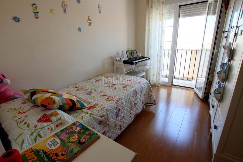 Foto e6a30fd2-10f0-4018-a68e-cae09df76cf2. Casa amb aparcament a Valdelacalzada