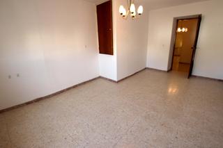 Casa  Calle pintor murillo. Casa muy proxima al centro de montijo