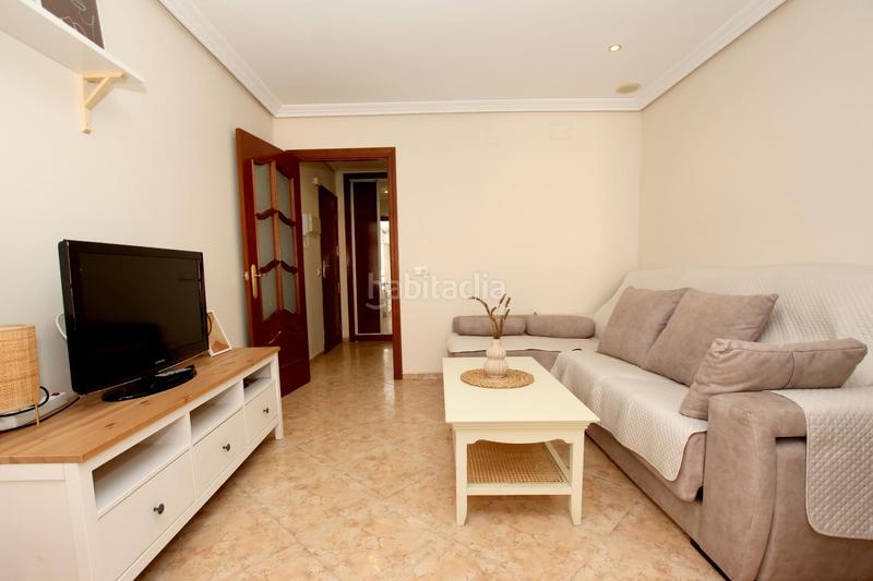 Foto 12c29fcf-b1f2-43c1-8b9b-05824d17ffaa. Alquiler piso  familiar con balcón en el tranquilo barrio de san roque. en Badajoz