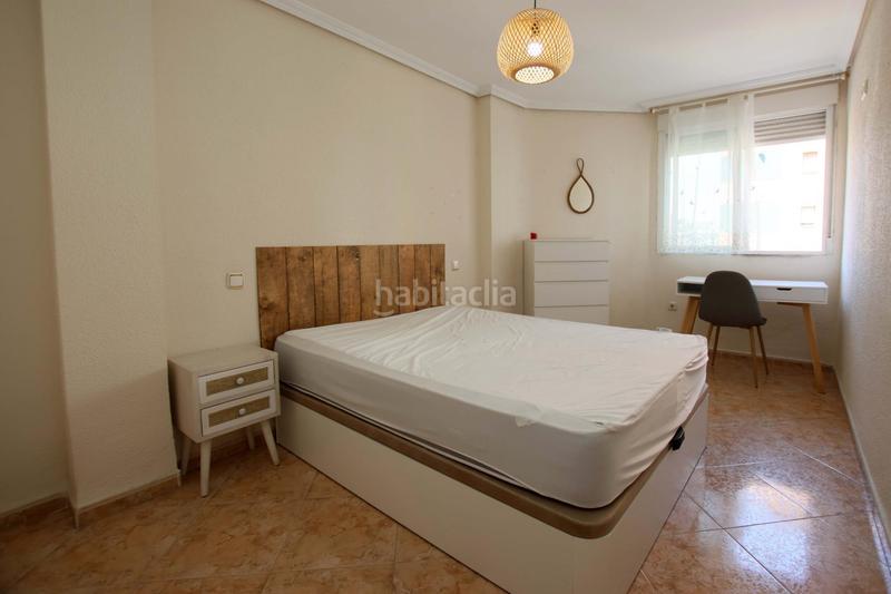 Foto c66017f4-b362-4744-bb97-adcb65a31b01. Alquiler piso  familiar con balcón en el tranquilo barrio de san roque. en Badajoz