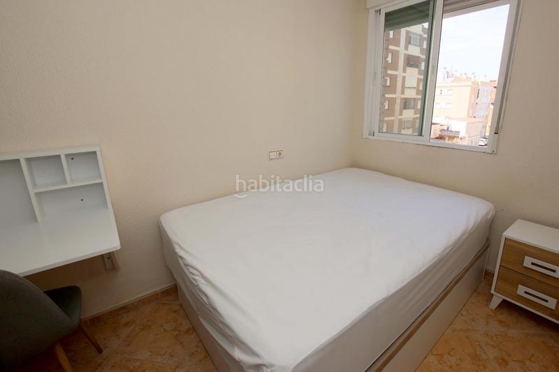 Foto ef819454-fe4c-41f7-97ce-5b1cda0641ea. Alquiler piso  familiar con balcón en el tranquilo barrio de san roque. en Badajoz