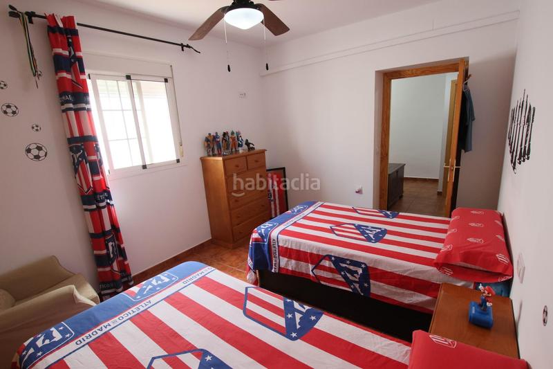 Foto 460dfccf-8f35-4873-ae1f-d0a43b5d1786. Casa amb aparcament a Valdelacalzada