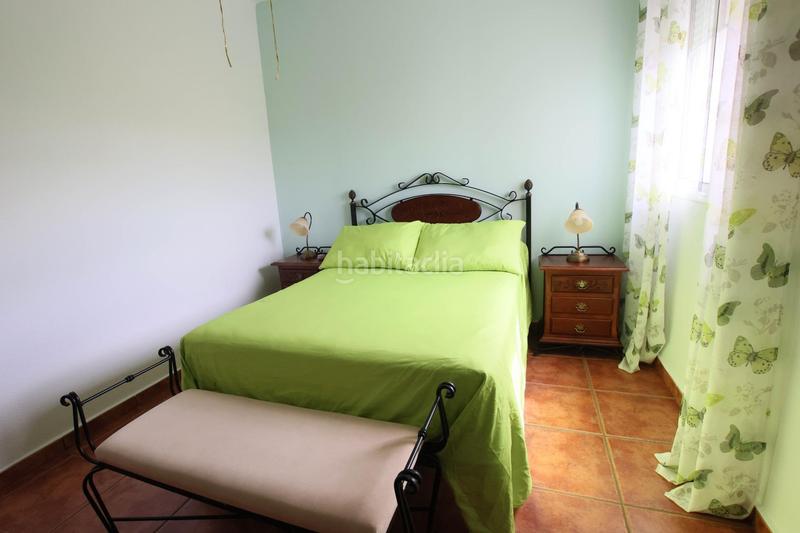 Foto 70ca3150-0e83-49d0-a4c9-c426be6e7a96. Casa amb aparcament a Valdelacalzada