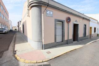 Casa  Calle francisco bautista rodríguez. Casa en planta baja próxima al centro