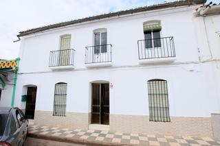 Maison  Calle pozo nuevo. Vivienda de dos plantas en la nava de santiago