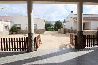 Casa  Polgono 752 - parcela 219. Casa de colonos en la alcazaba