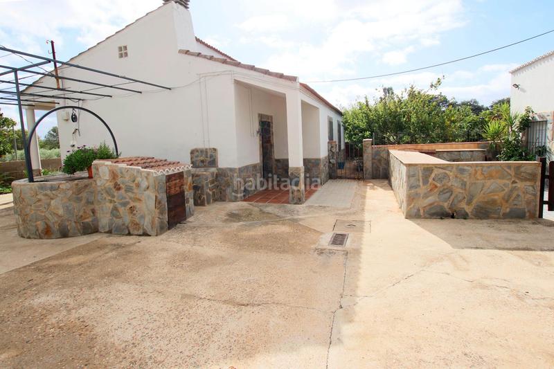 Foto 4808ce55-ad21-47a6-8639-658d5d543f4a. House with pool in pedanías de Badajoz Badajoz