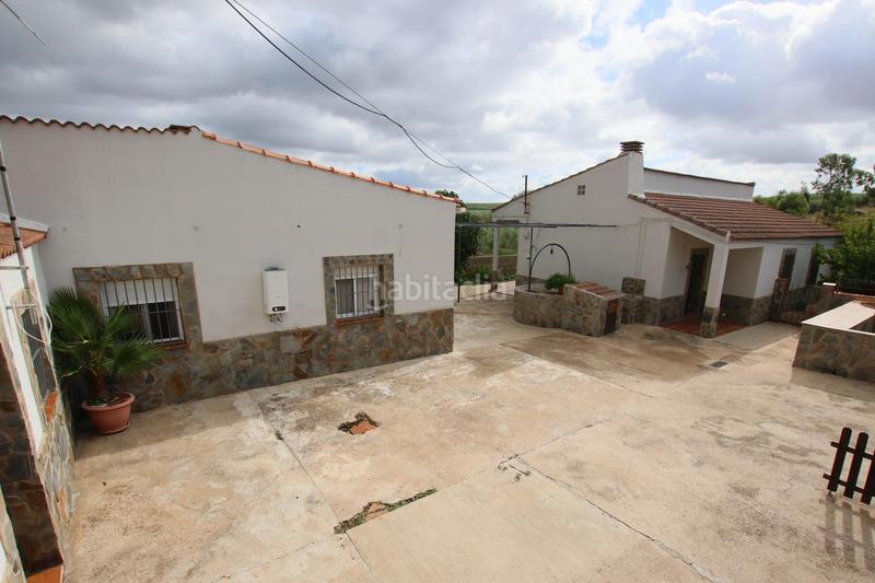 Foto 5f7d38c0-1666-4fa2-91af-1afad6433888. House with pool in pedanías de Badajoz Badajoz
