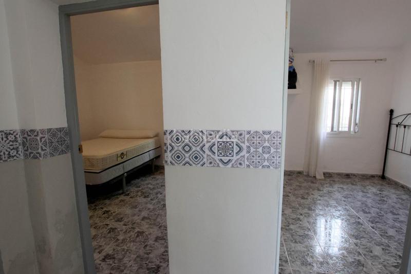 Foto c7eb36b8-b8b0-4fb9-a798-5bbcefeefc23. House with pool in pedanías de Badajoz Badajoz