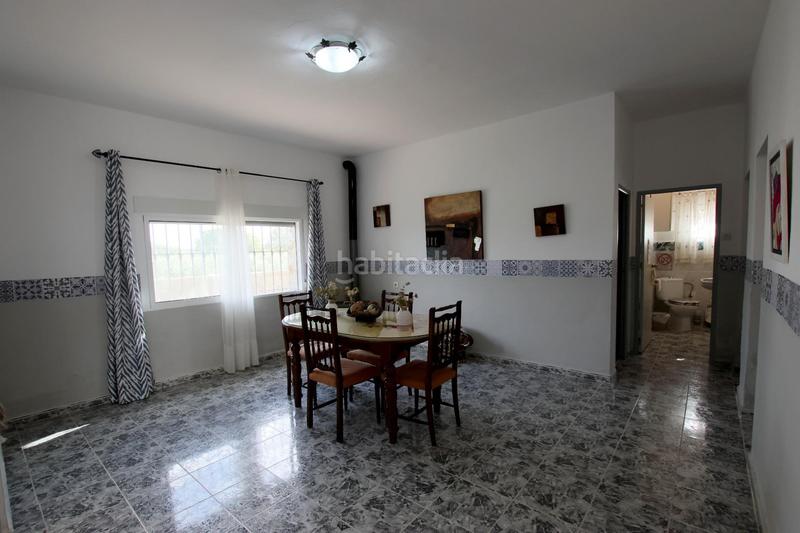 Foto e2b13d38-6179-48c9-9595-22093e959f6c. House with pool in pedanías de Badajoz Badajoz