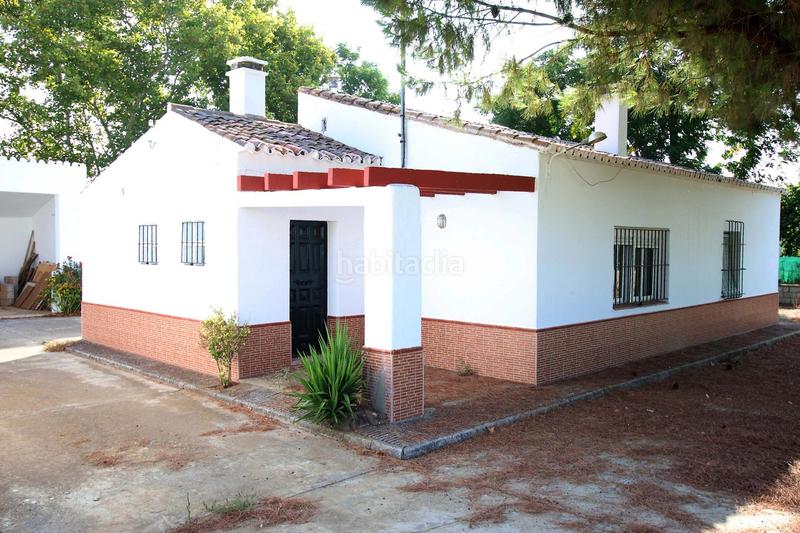 Foto d7e9f977-ae75-4731-99d0-d29c96743656. Masia amb aparcament a Valdelacalzada